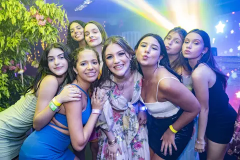 15 Anos - Mariah Favarato, foto 58